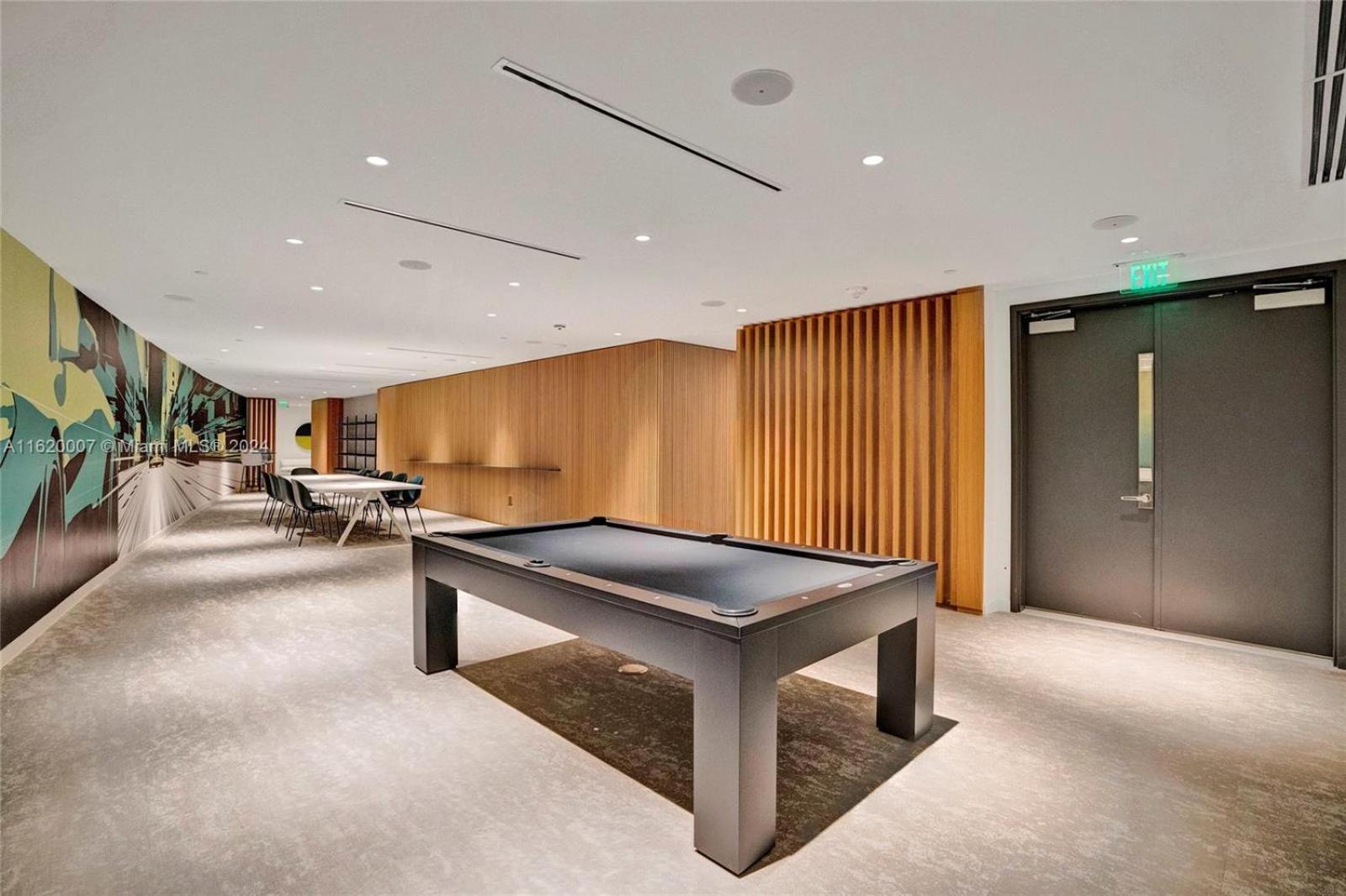 Aston Martin Tower Appartamento *